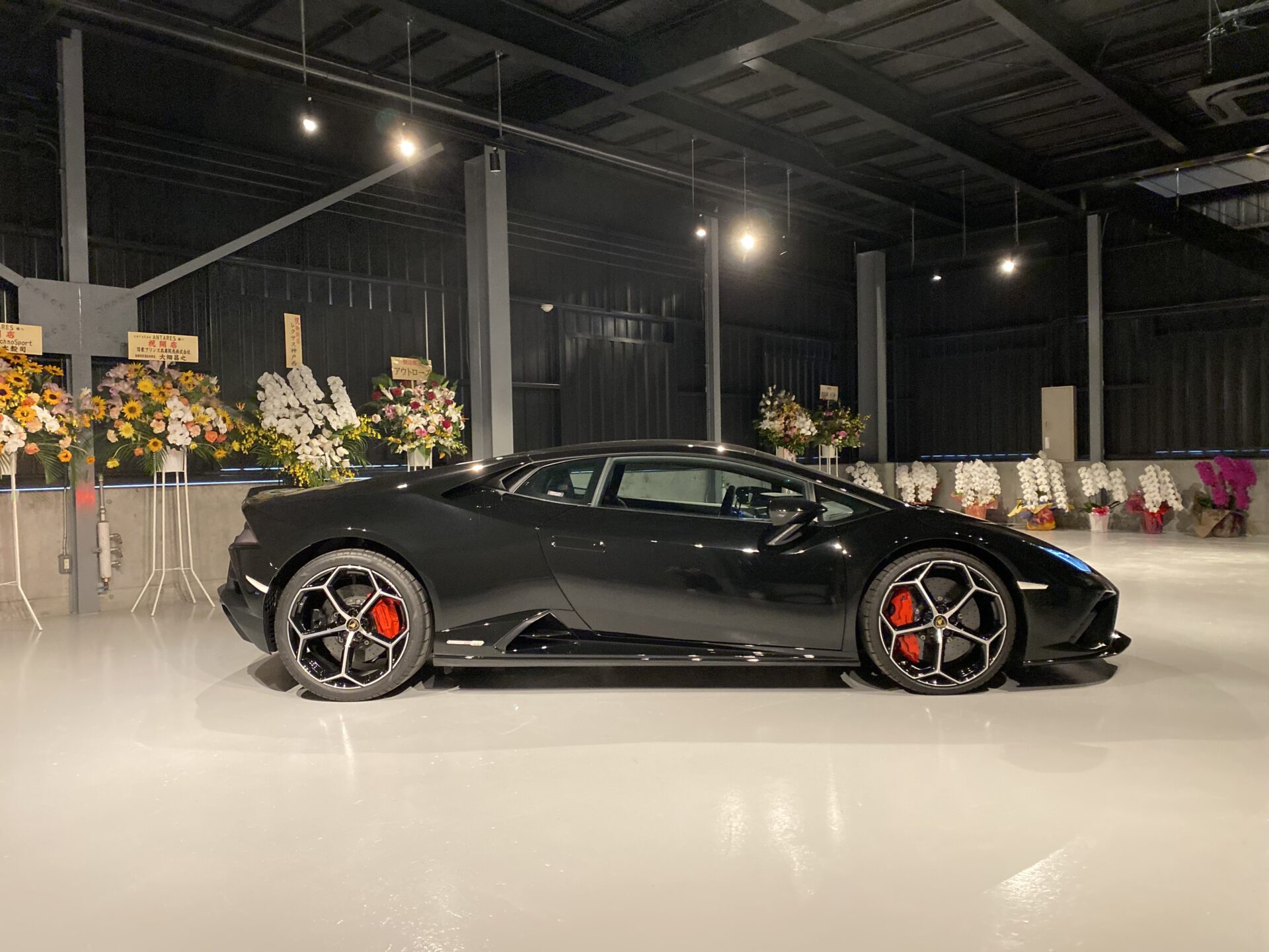 ランボルギーニ　ウラカンEVO　RWD　展示車両