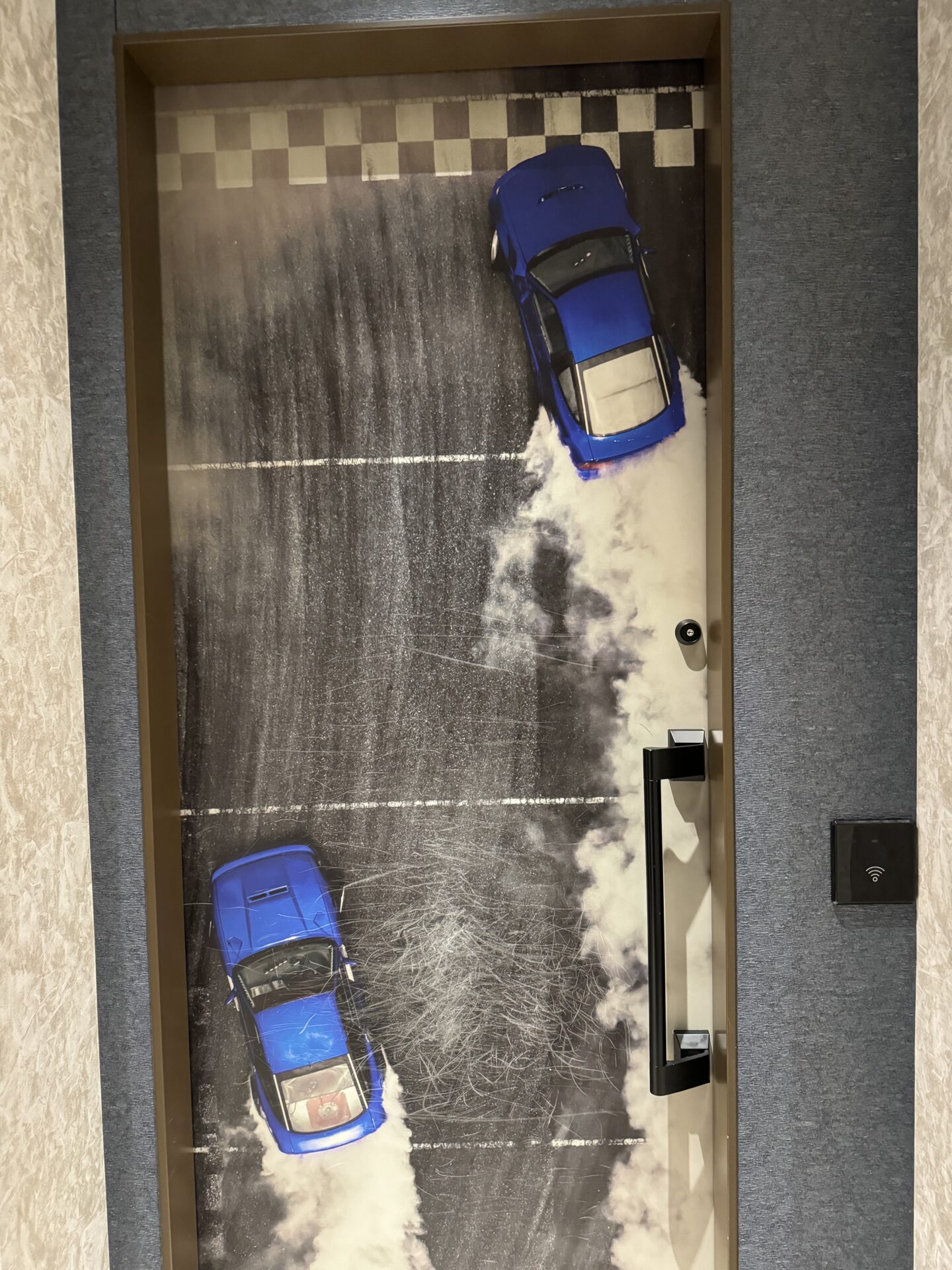 ランボルギーニ　レヴェルト試乗会！富士スピードウェイホテル編