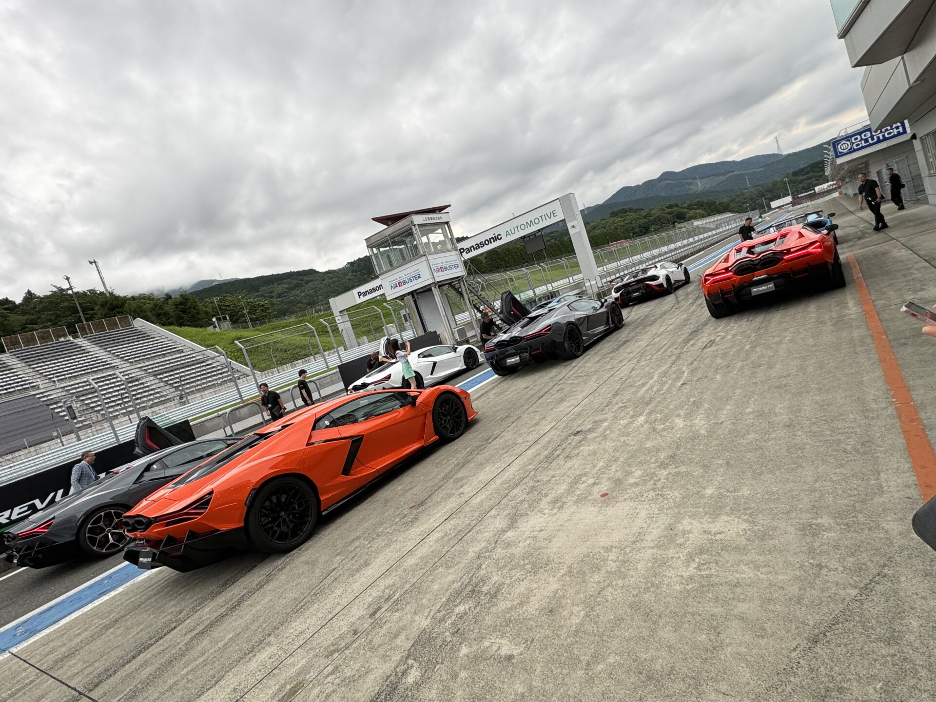 ランボルギーニ　レヴェルト試乗会　in富士スピードウェイ