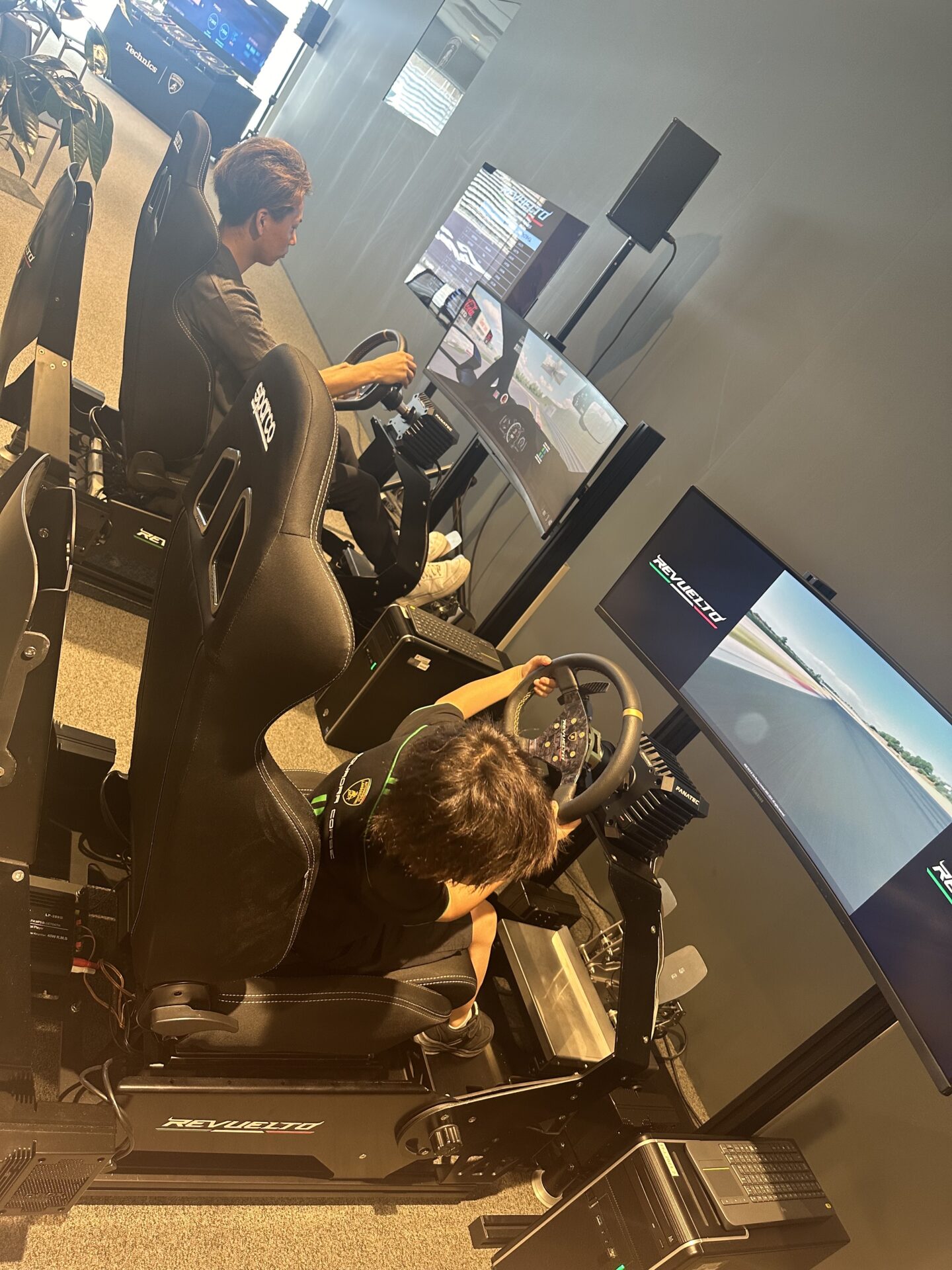 ランボルギーニ　レヴェルト試乗会　in富士スピードウェイ