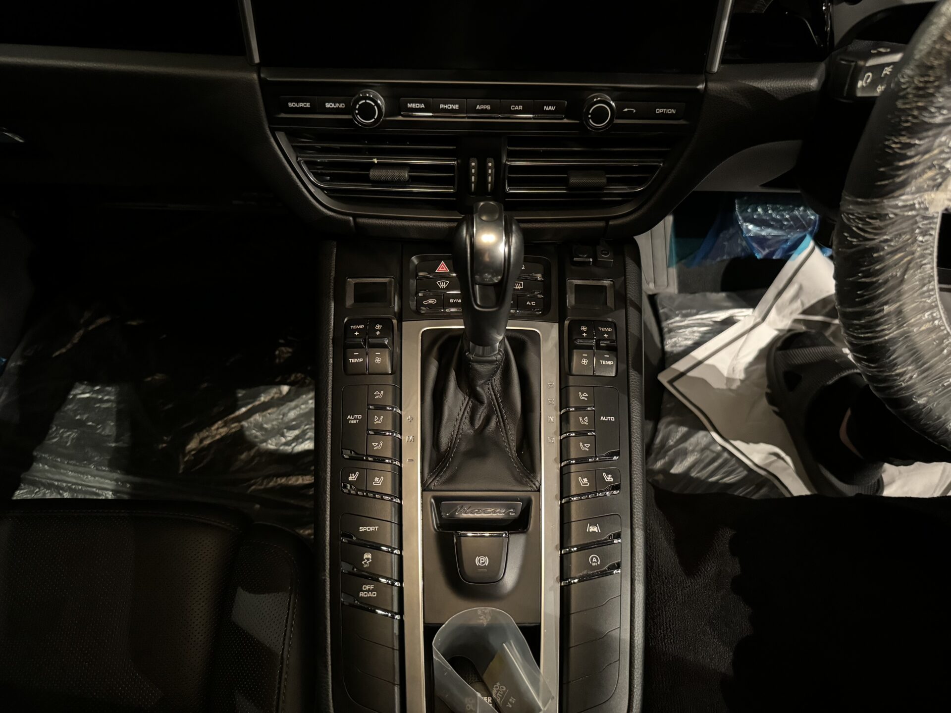 ポルシェ　マカンS PDK