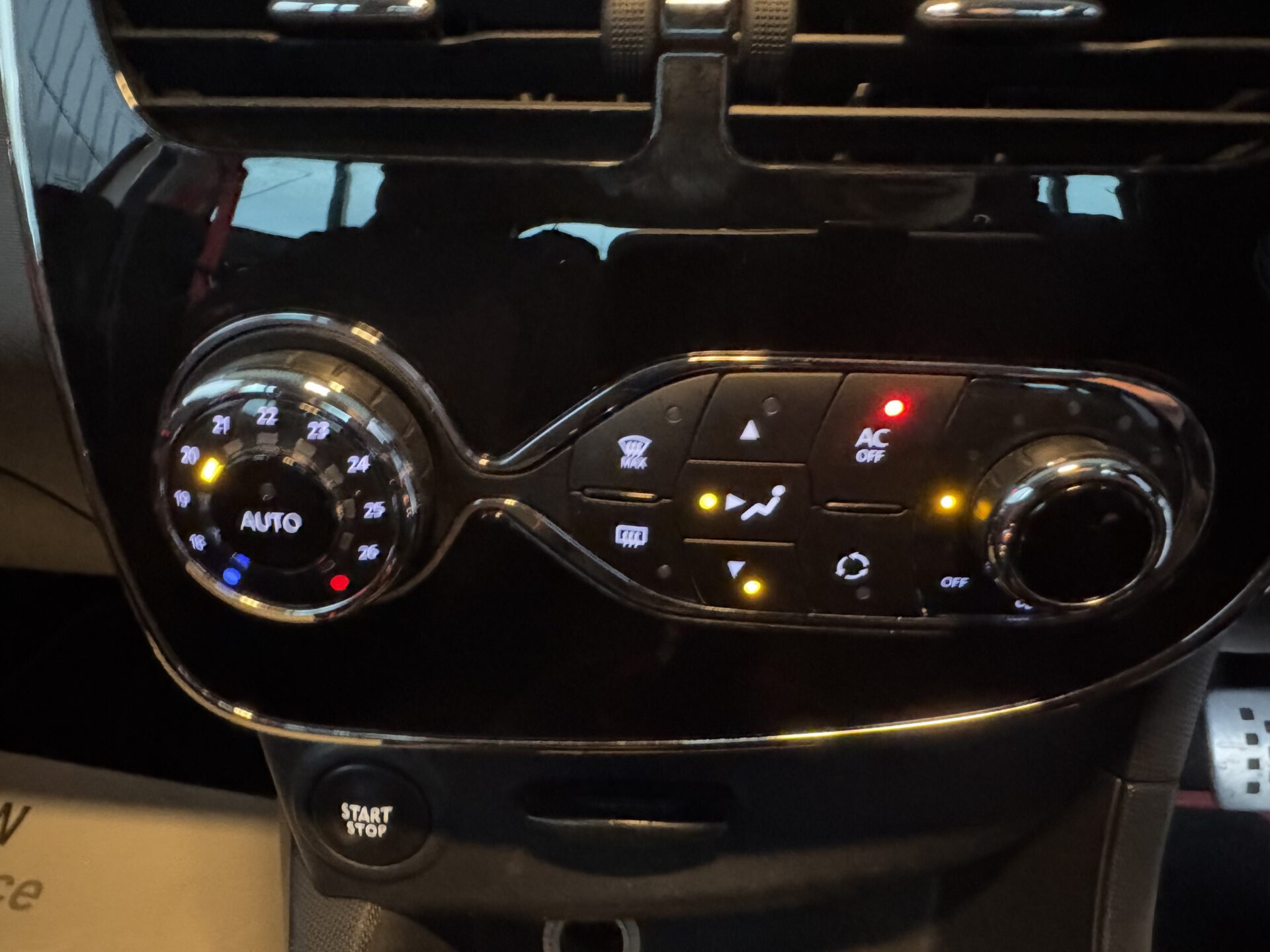 ルノー　ルーテシア　RSスポール