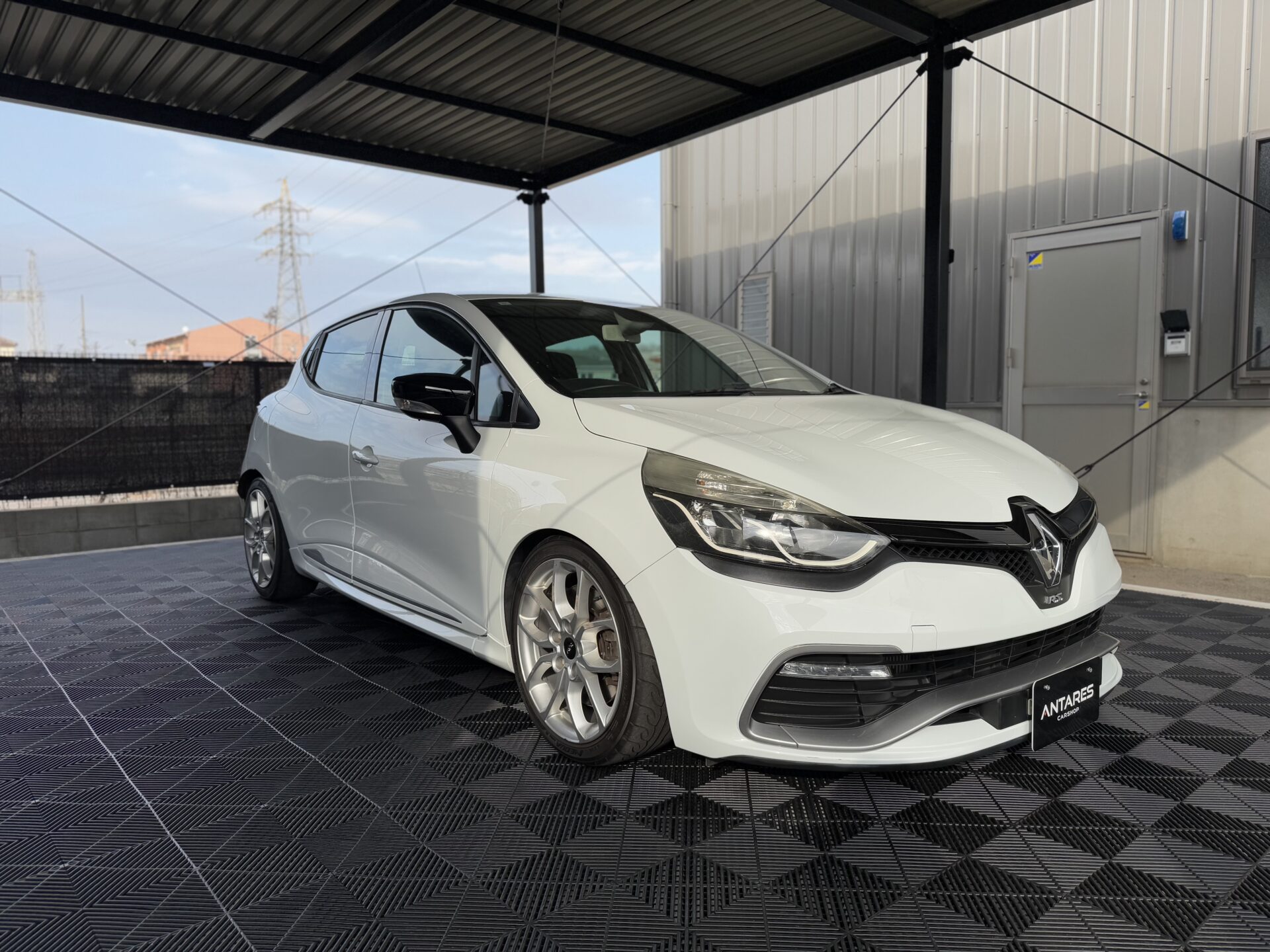 ルノー　ルーテシア　RSスポール