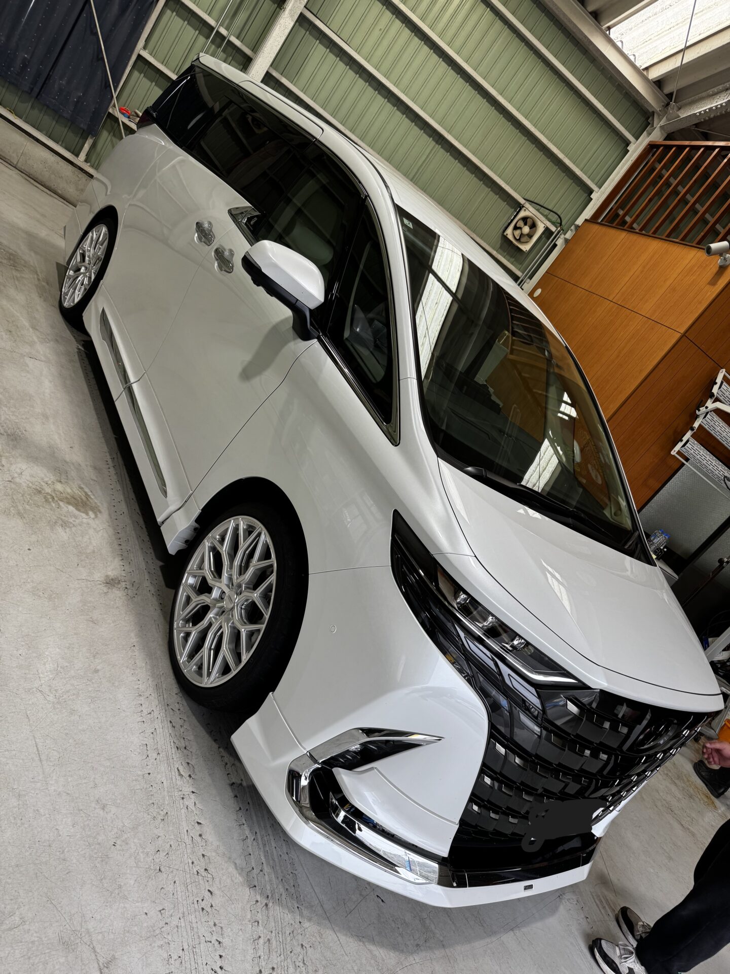 VOSSEN HF-2×40アルファード